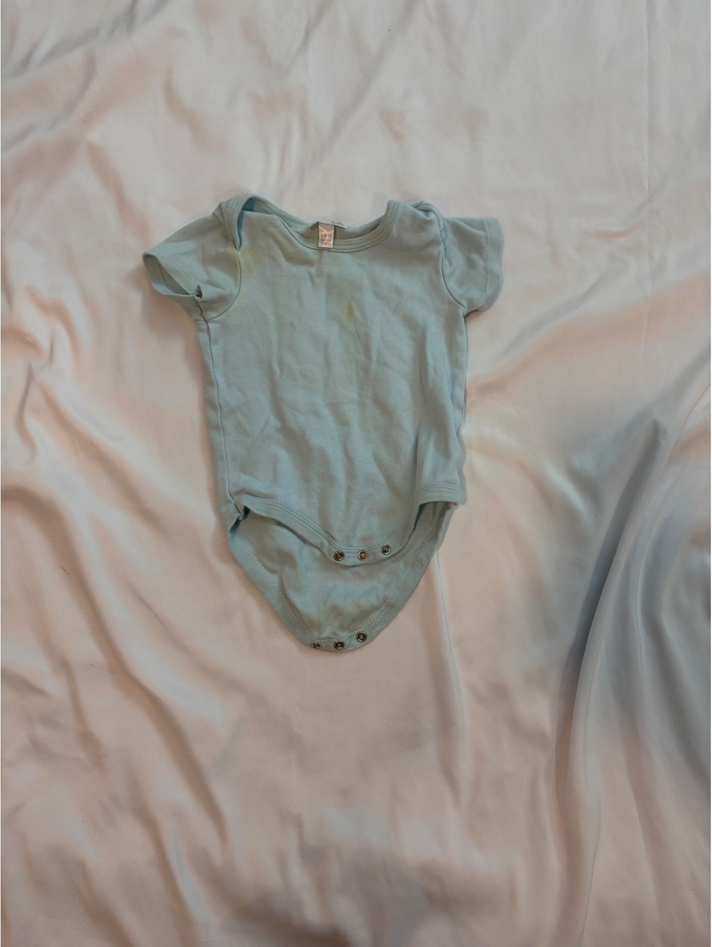 Très beau et belle Baby Blue Cotton One piece 6-9 Months